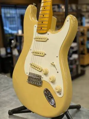 Fender - 011-0232-807 2